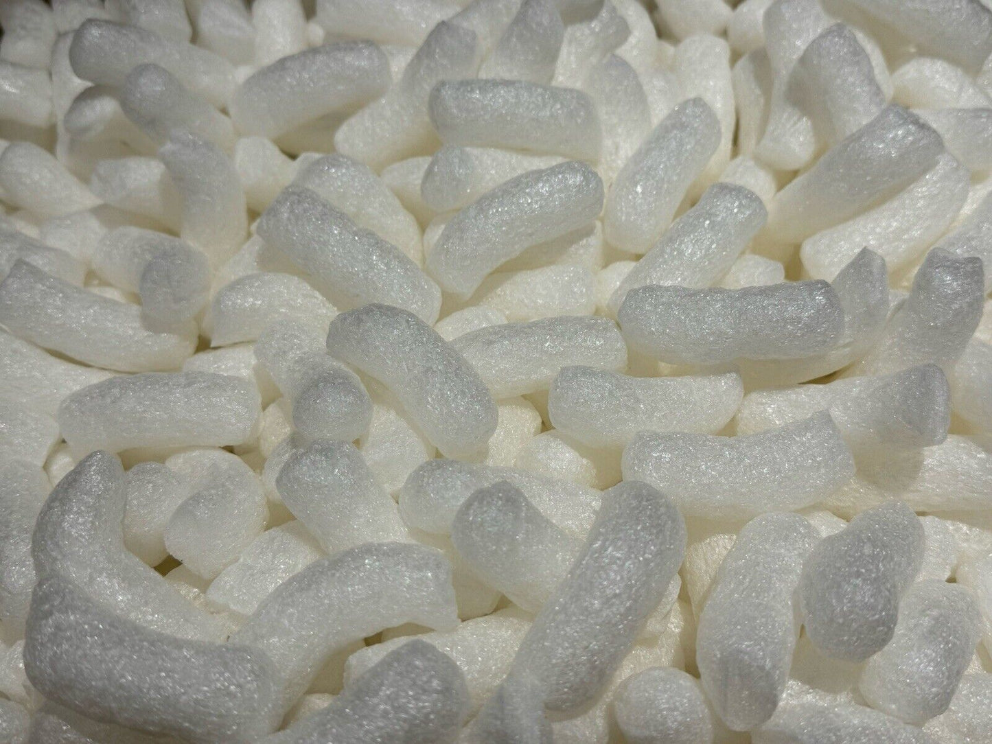 100X White PVA Dissolving Foam Nuggets With A FREE Pack Of Solid PVA Bags